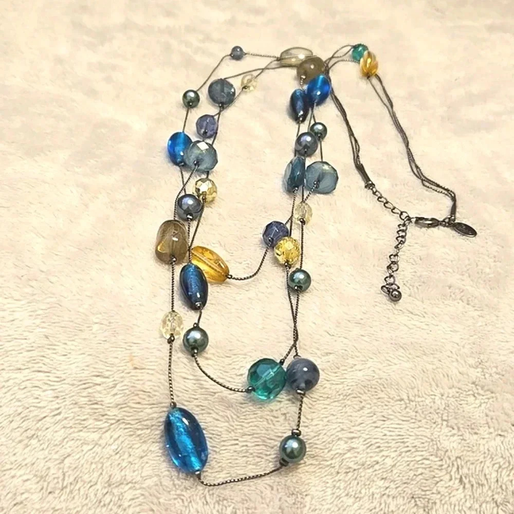 #391 Lia Sophia Bead Necklace